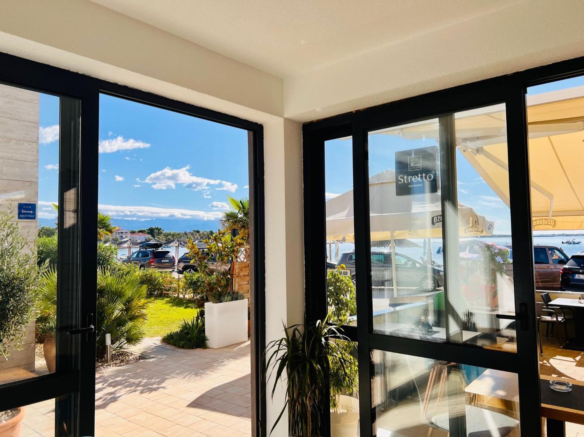 Apartments The Beach Resort Vir Bagian luar foto