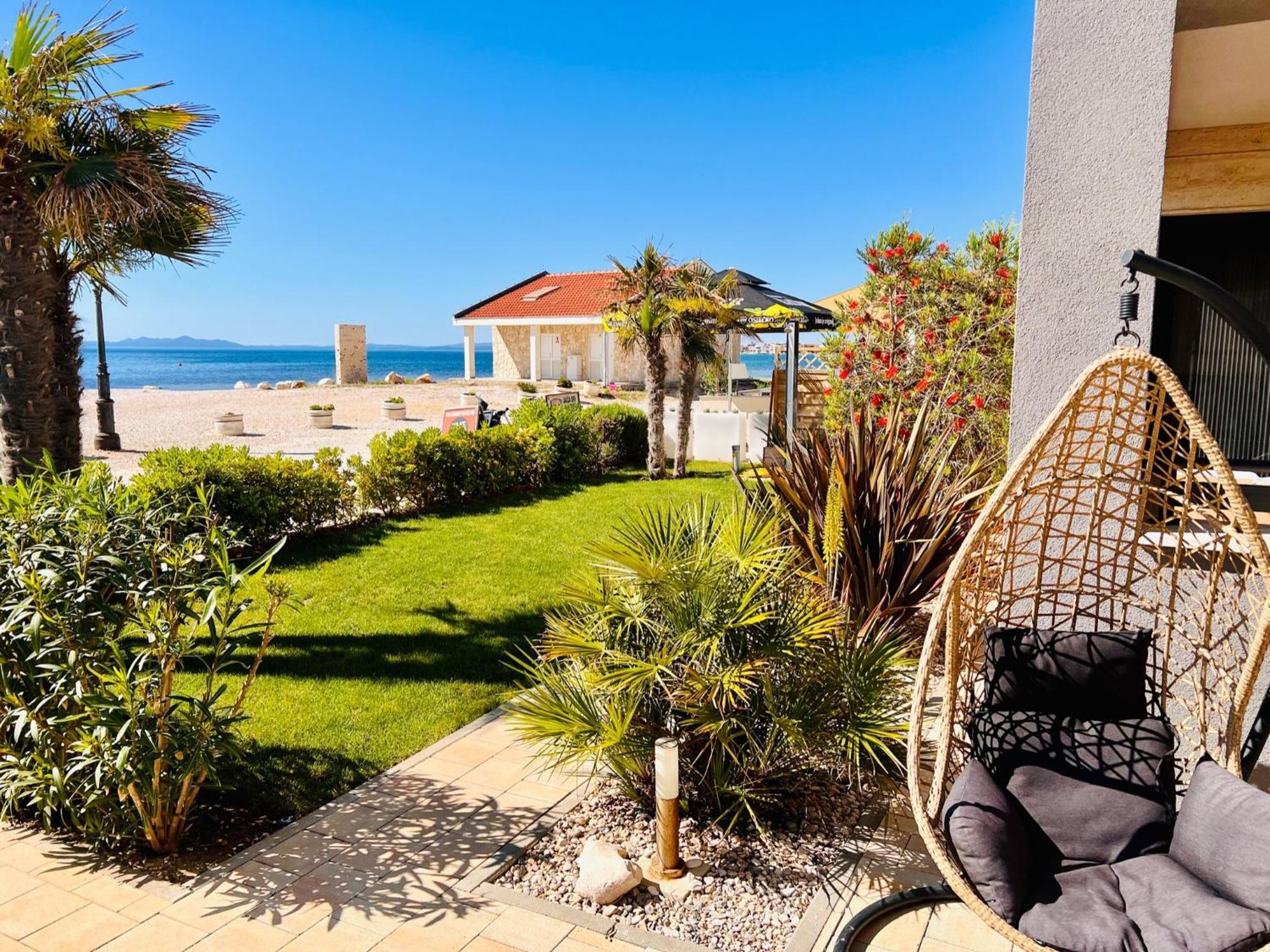 Apartments The Beach Resort Vir Bagian luar foto