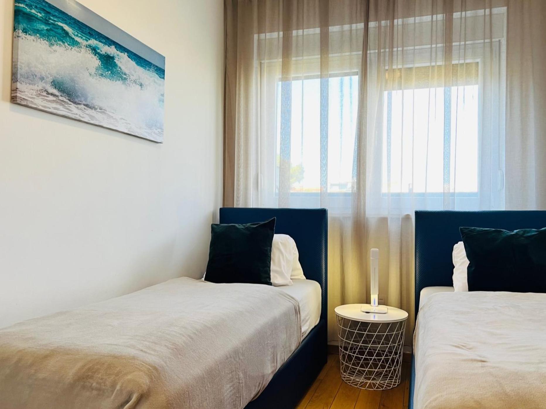 Apartments The Beach Resort Vir Bagian luar foto