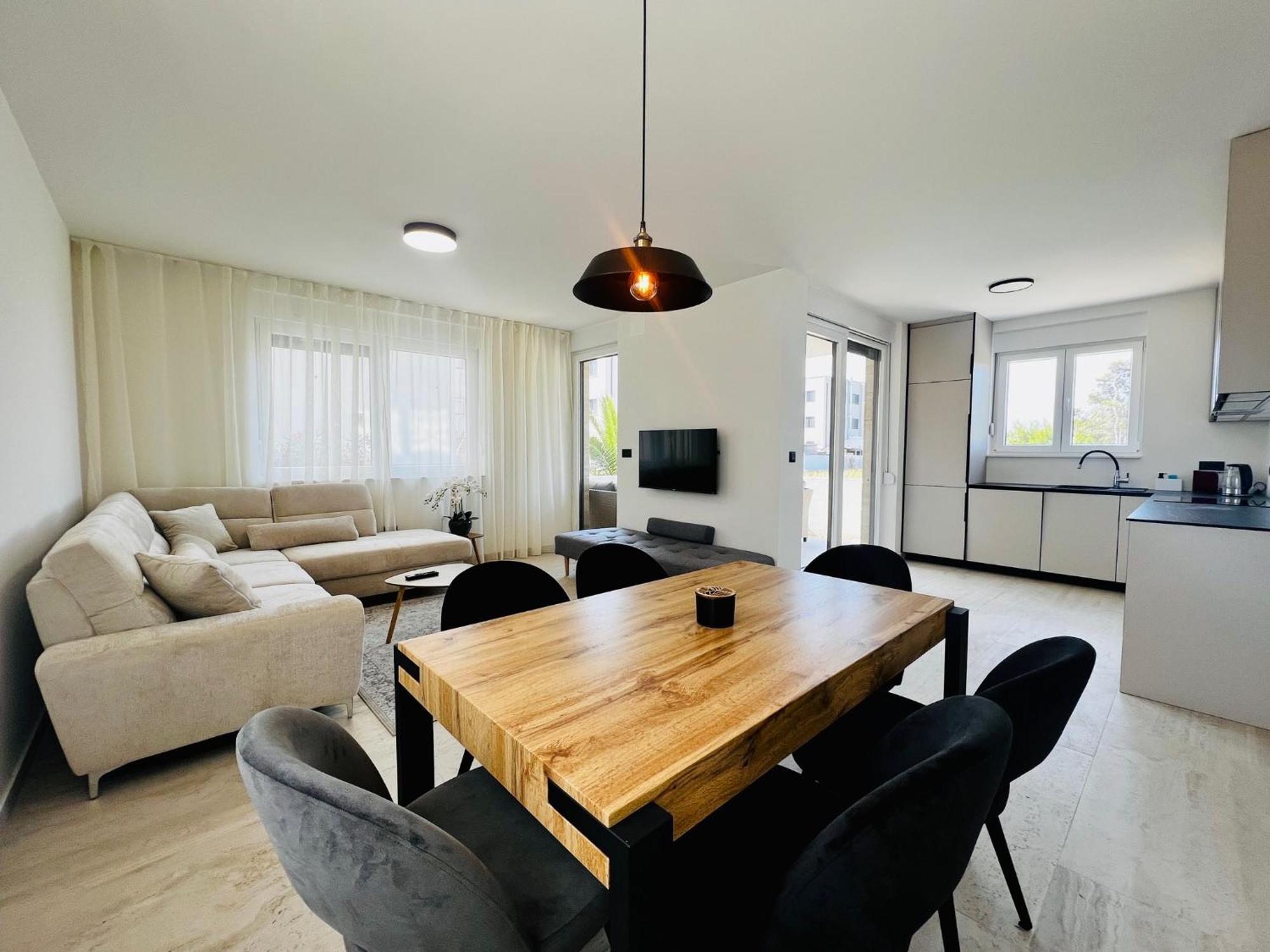 Apartments The Beach Resort Vir Bagian luar foto