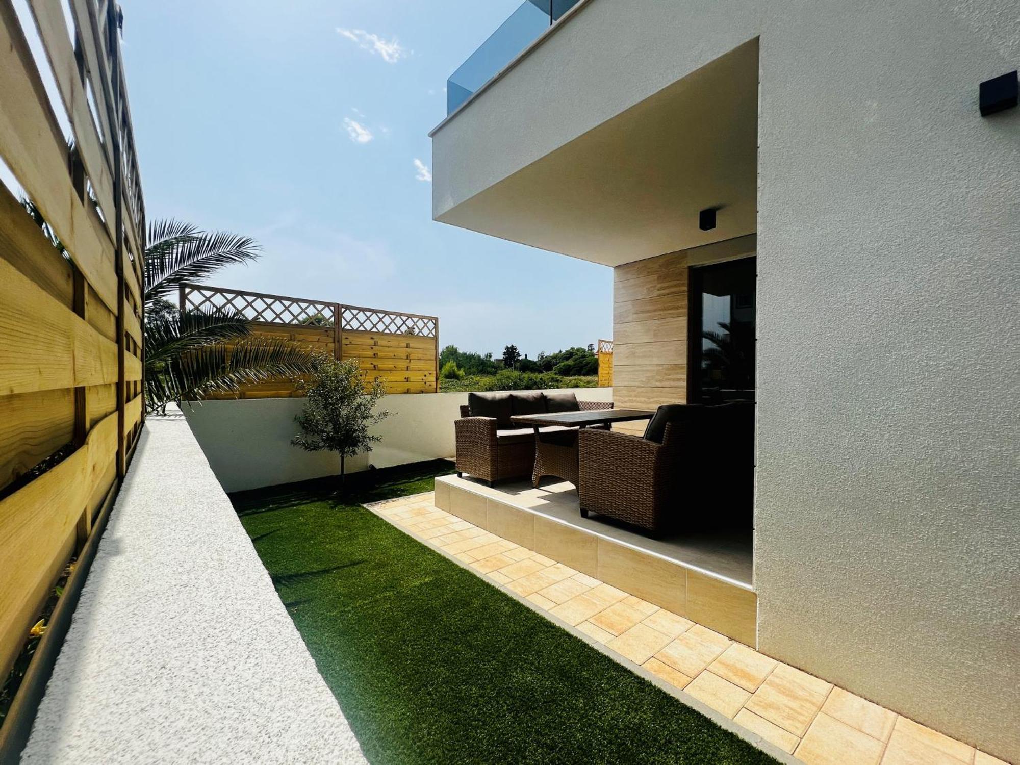 Apartments The Beach Resort Vir Bagian luar foto